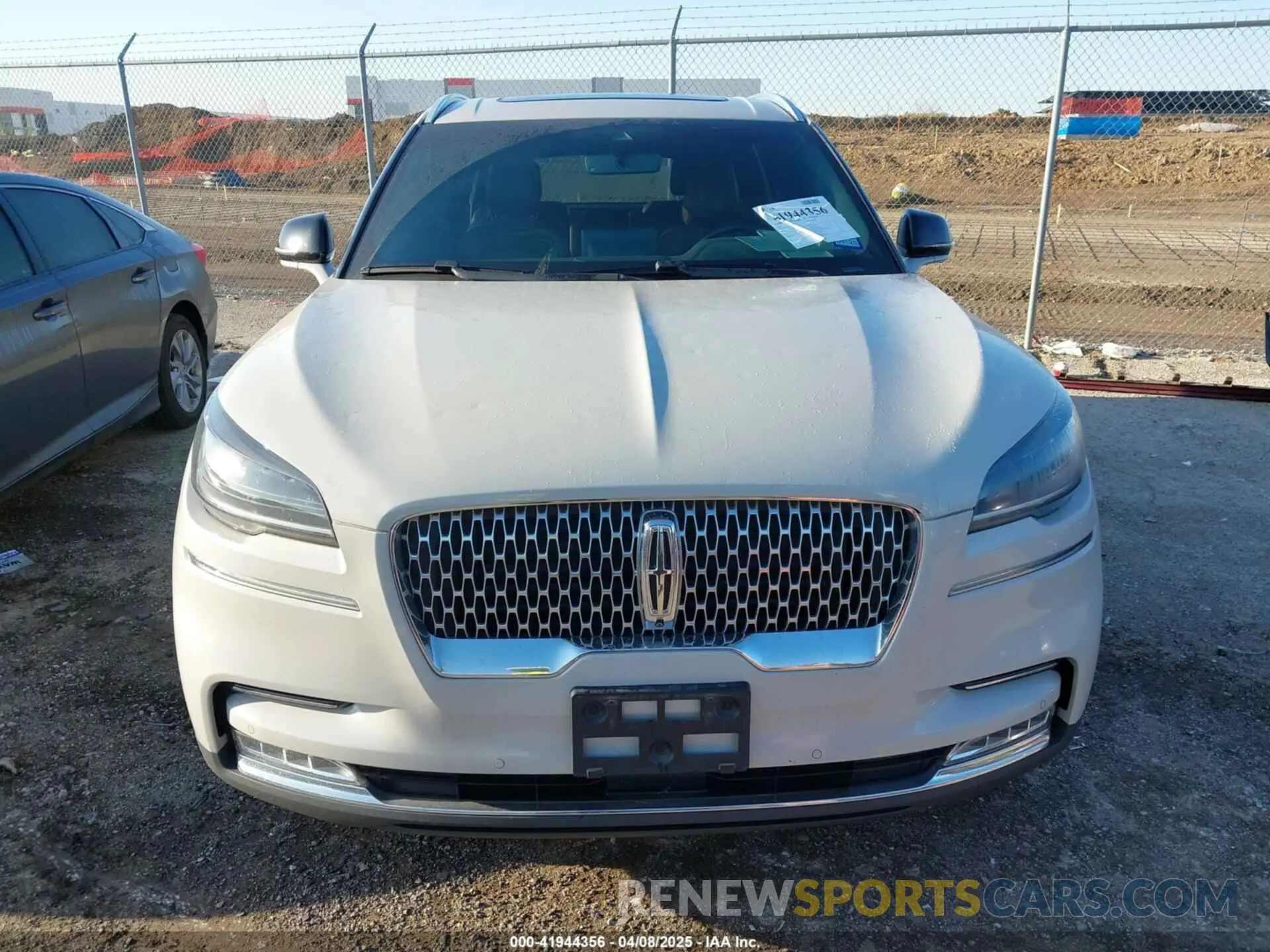 12 Photograph of a damaged car 5LM5J7XC5MGL02577 LINCOLN AVIATOR 2021