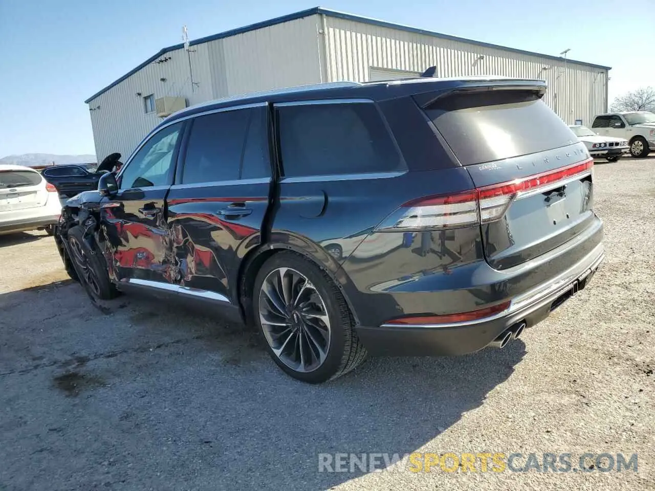 2 Photograph of a damaged car 5LM5J7XC7MGL03813 LINCOLN AVIATOR 2021