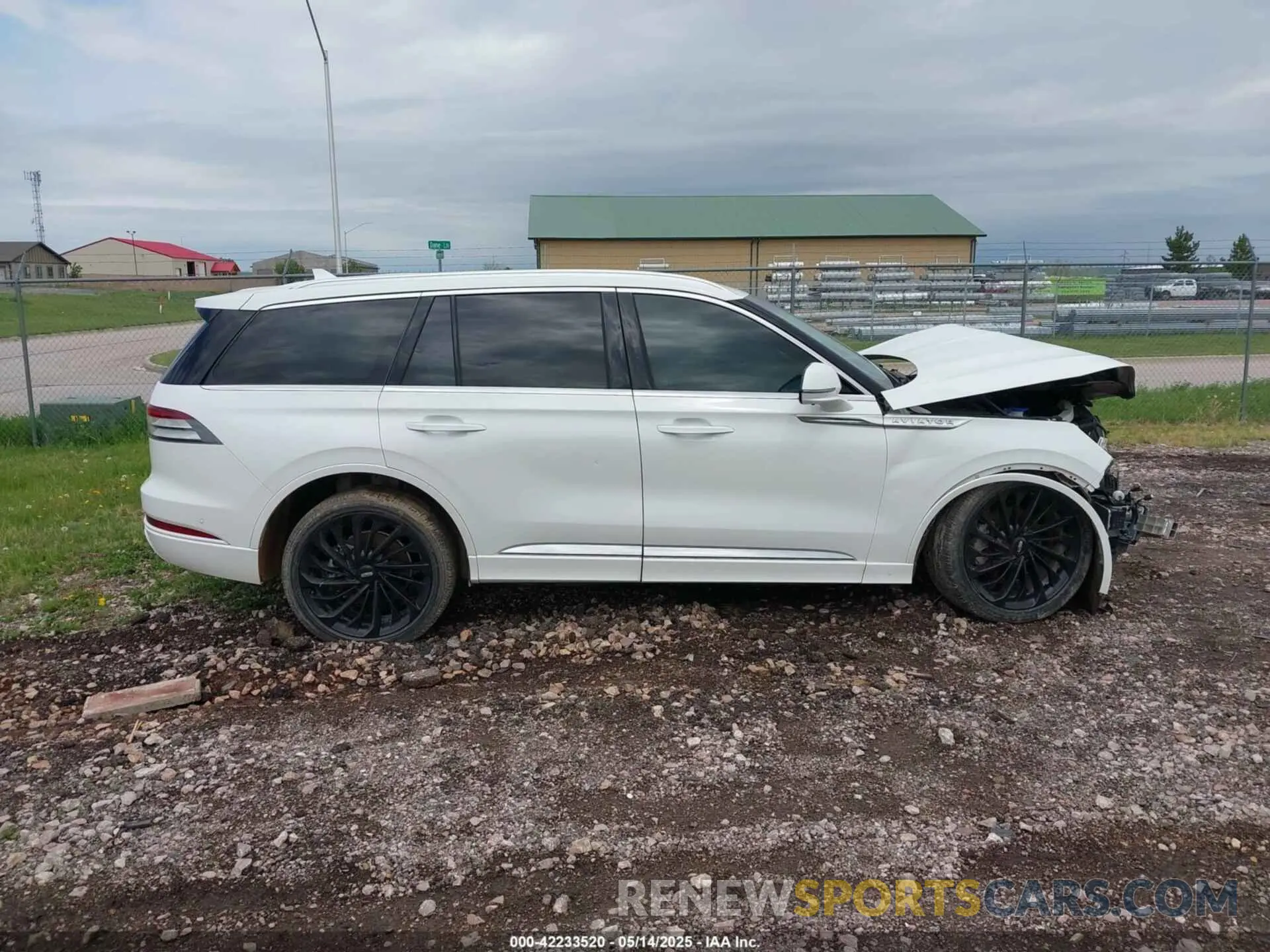 14 Photograph of a damaged car 5LM5J7XC8MGL00788 LINCOLN AVIATOR 2021
