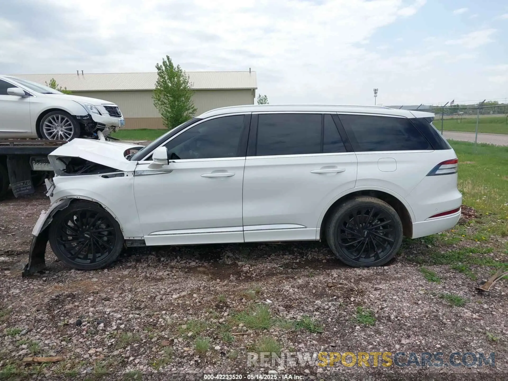 15 Photograph of a damaged car 5LM5J7XC8MGL00788 LINCOLN AVIATOR 2021