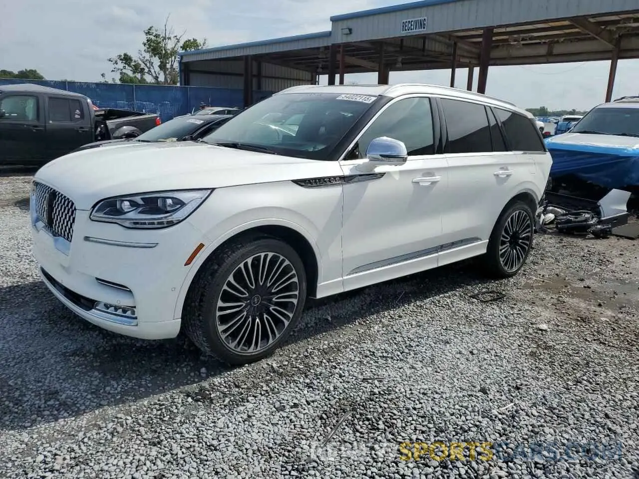 1 Photograph of a damaged car 5LM5J9XC8MGL15562 LINCOLN AVIATOR 2021