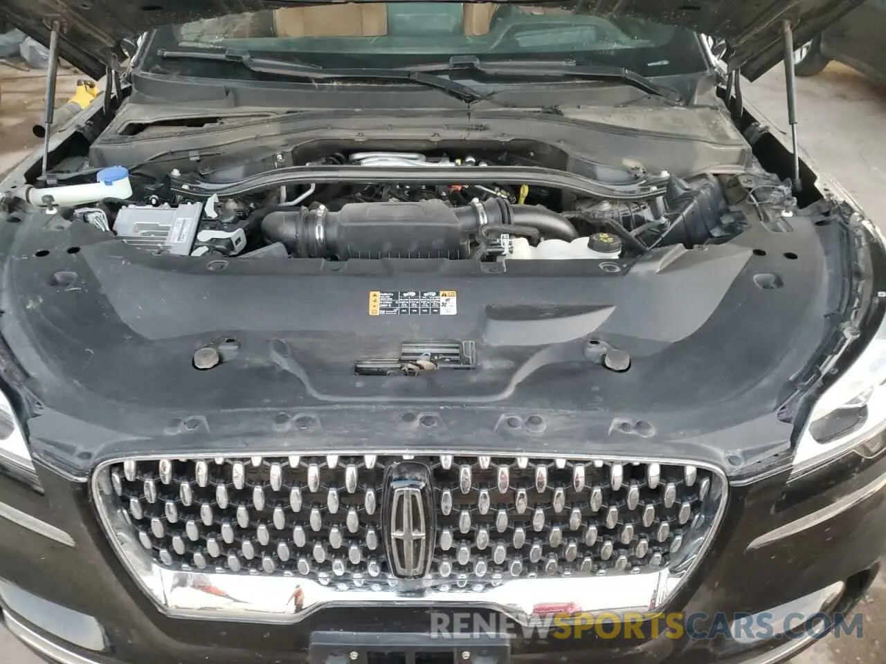 12 Photograph of a damaged car 5LM5J9XC9MGL02948 LINCOLN AVIATOR 2021