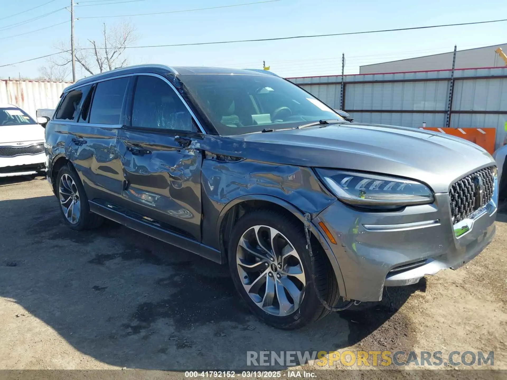 1 Photograph of a damaged car 5LMYJ8XY0MNL02044 LINCOLN AVIATOR 2021
