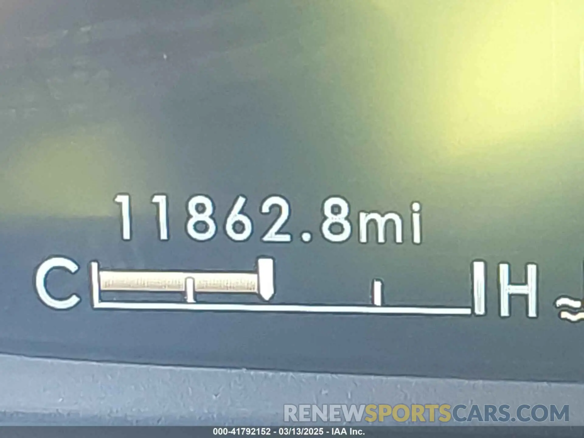 16 Photograph of a damaged car 5LMYJ8XY0MNL02044 LINCOLN AVIATOR 2021