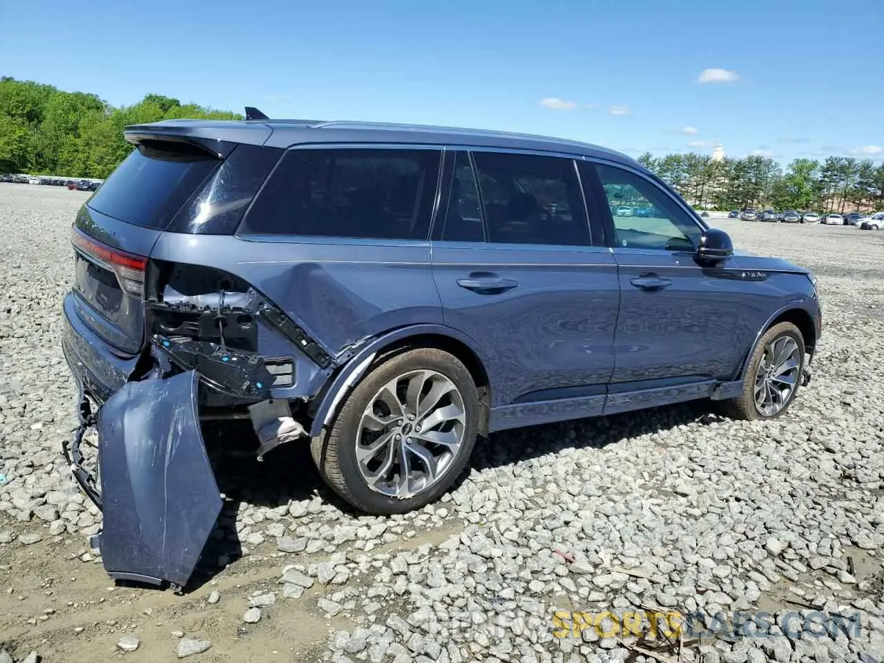 3 Photograph of a damaged car 5LMYJ8XYXMNL00804 LINCOLN AVIATOR 2021