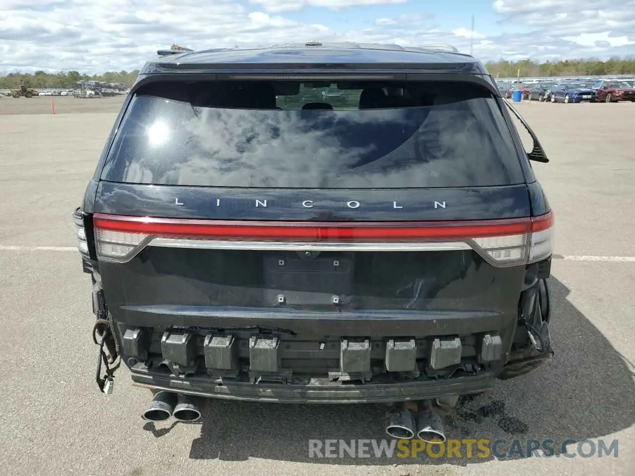 6 Photograph of a damaged car 5LM5J0XC4NGL09061 LINCOLN AVIATOR 2022