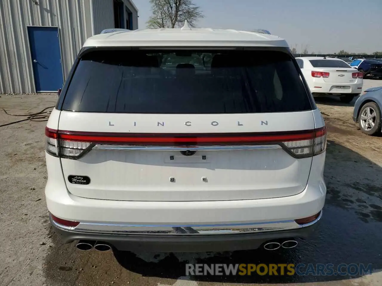 6 Photograph of a damaged car 5LM5J6WC4NGL09128 LINCOLN AVIATOR 2022