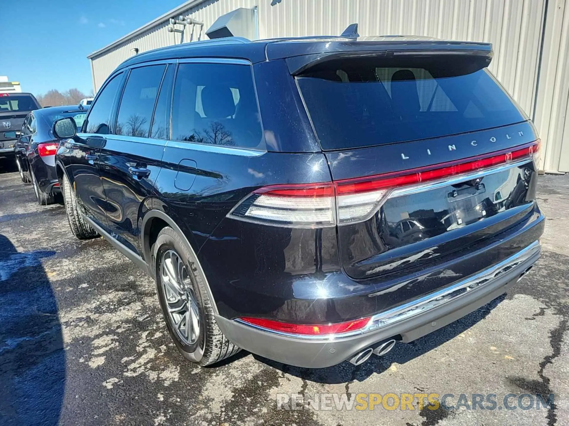 15 Photograph of a damaged car 5LM5J6WC8NGL02067 LINCOLN AVIATOR 2022