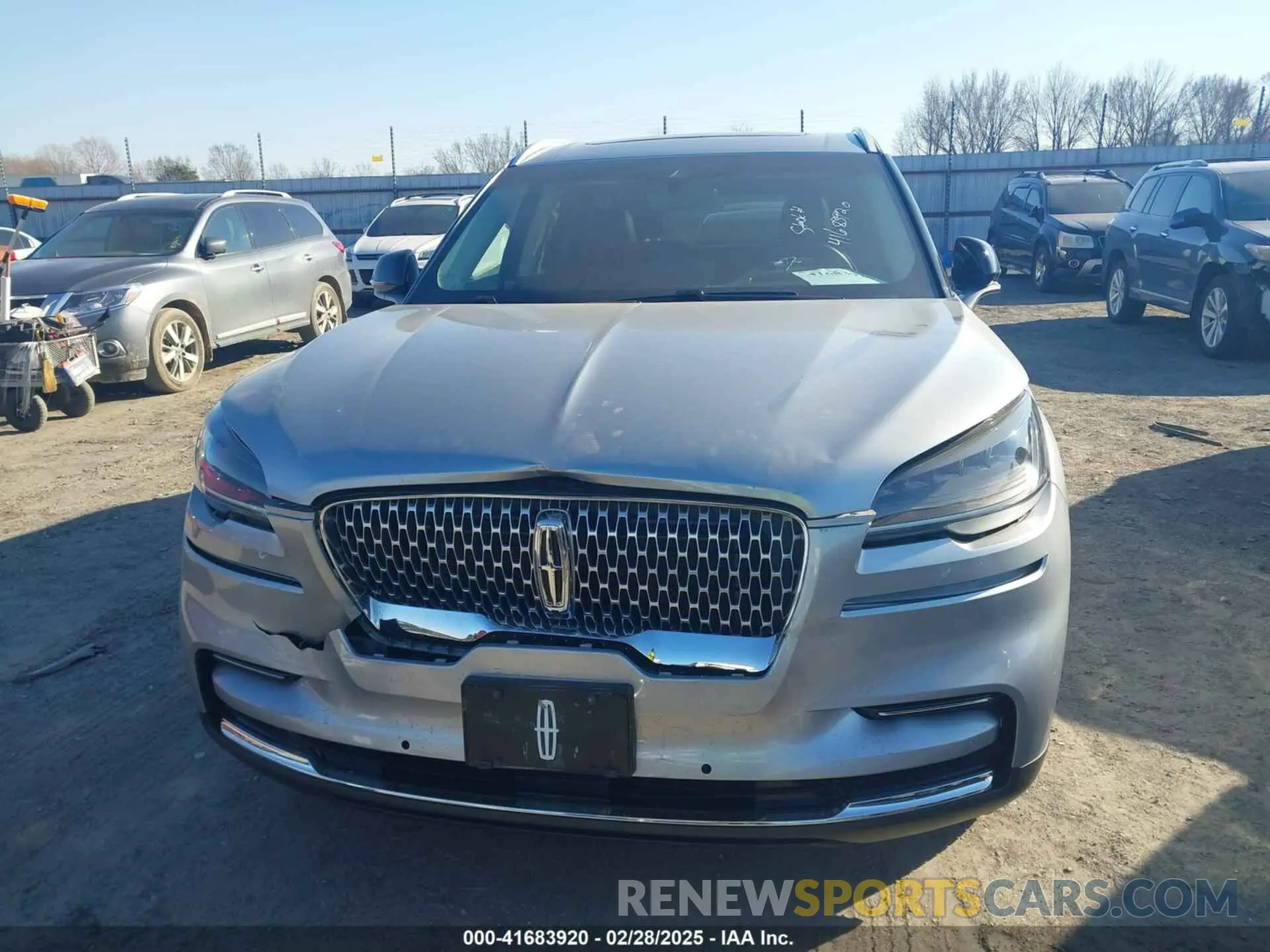 12 Photograph of a damaged car 5LM5J7WC4NGL16716 LINCOLN AVIATOR 2022