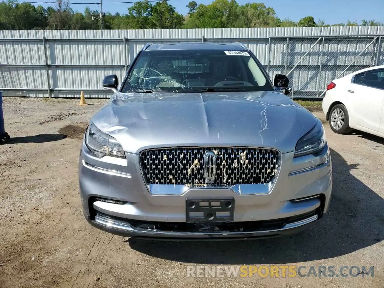 5 Photograph of a damaged car 5LM5J7WC6NGL11243 LINCOLN AVIATOR 2022