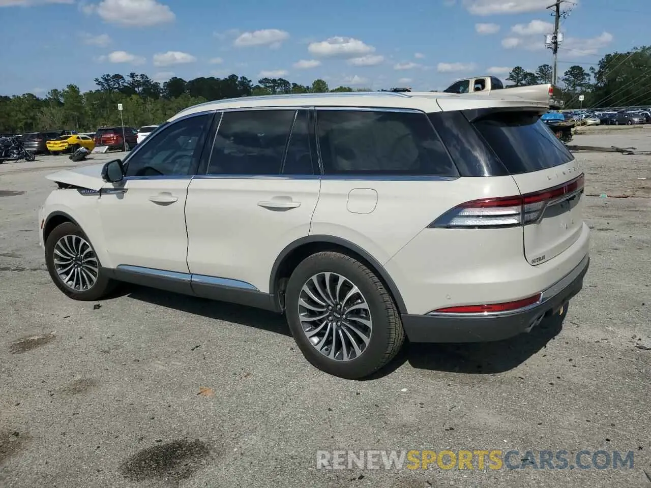 2 Photograph of a damaged car 5LM5J7WC8NGL20851 LINCOLN AVIATOR 2022