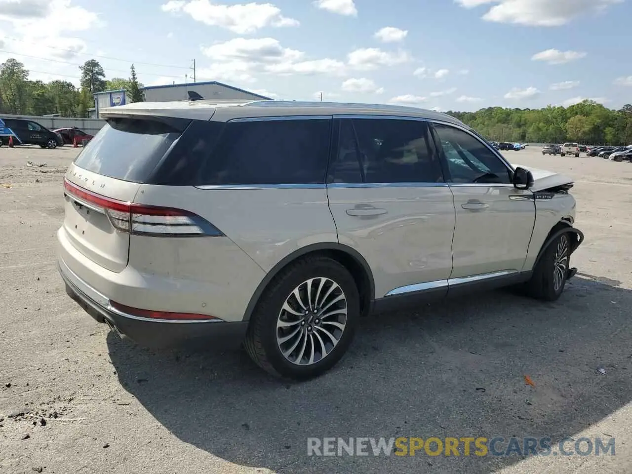 3 Photograph of a damaged car 5LM5J7WC8NGL20851 LINCOLN AVIATOR 2022