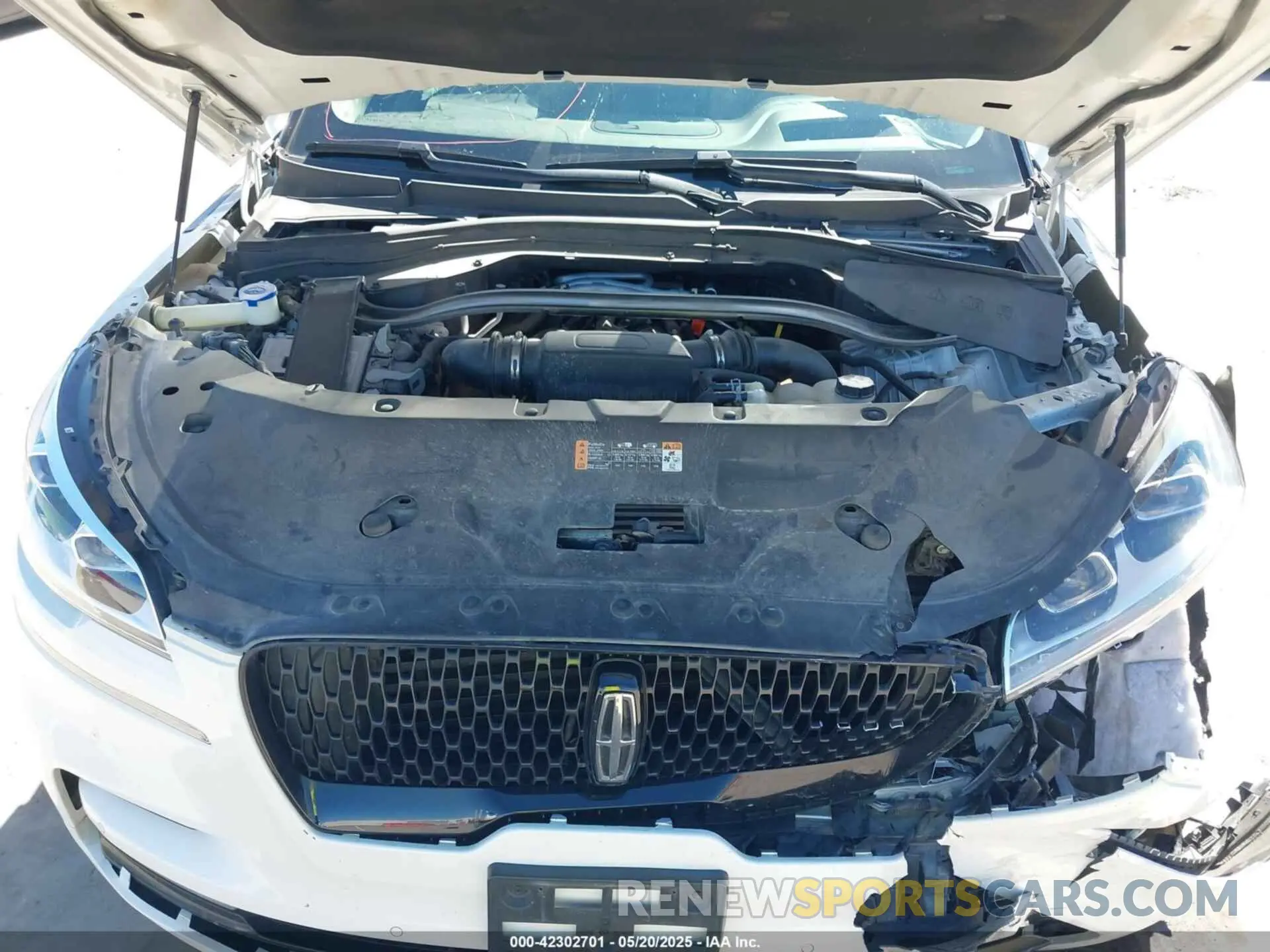 10 Photograph of a damaged car 5LM5J7XC1NGL12458 LINCOLN AVIATOR 2022