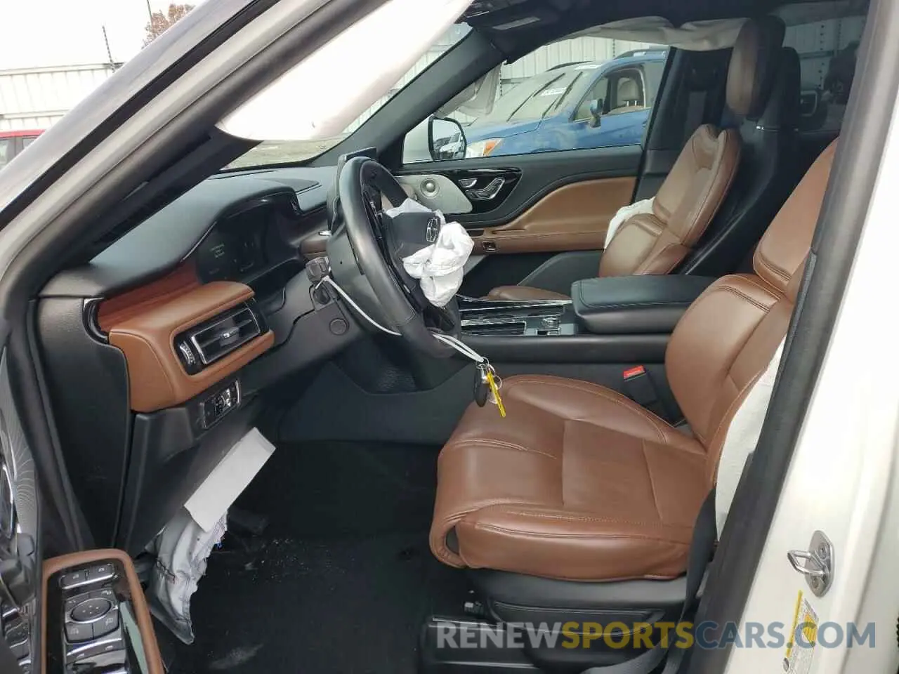 7 Photograph of a damaged car 5LM5J7XC4NGL02295 LINCOLN AVIATOR 2022
