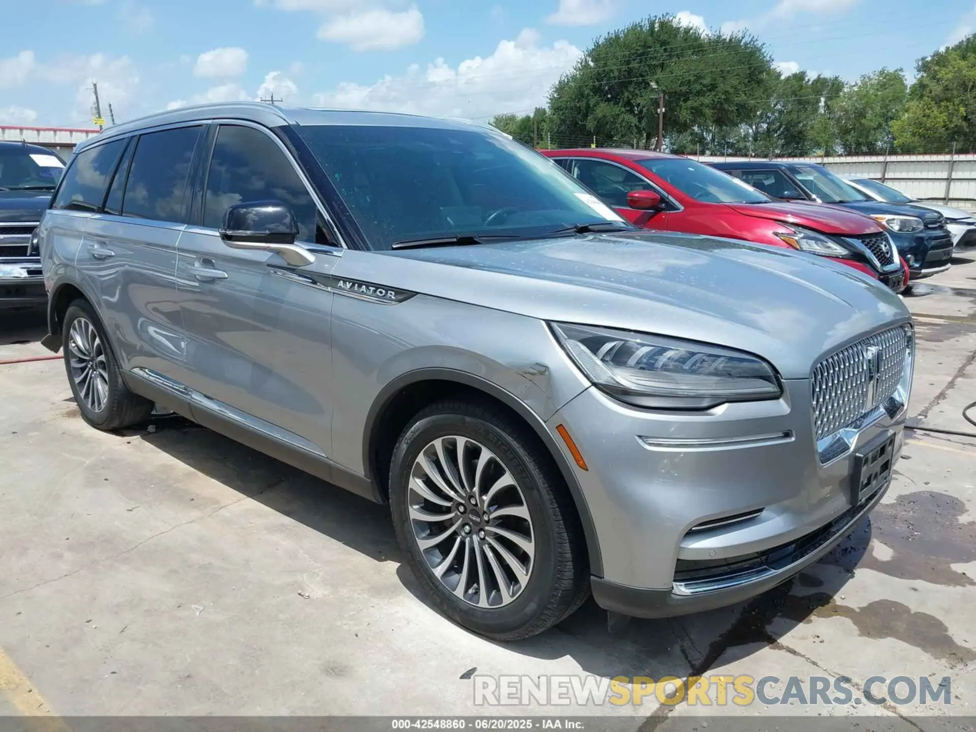 1 Photograph of a damaged car 5LM5J6WC6PGL22949 LINCOLN AVIATOR 2023