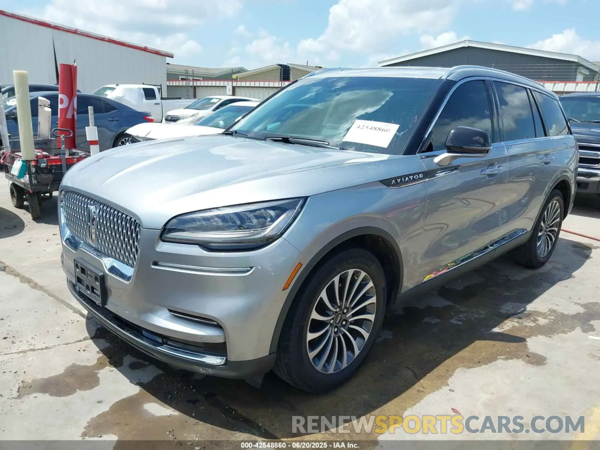 2 Photograph of a damaged car 5LM5J6WC6PGL22949 LINCOLN AVIATOR 2023