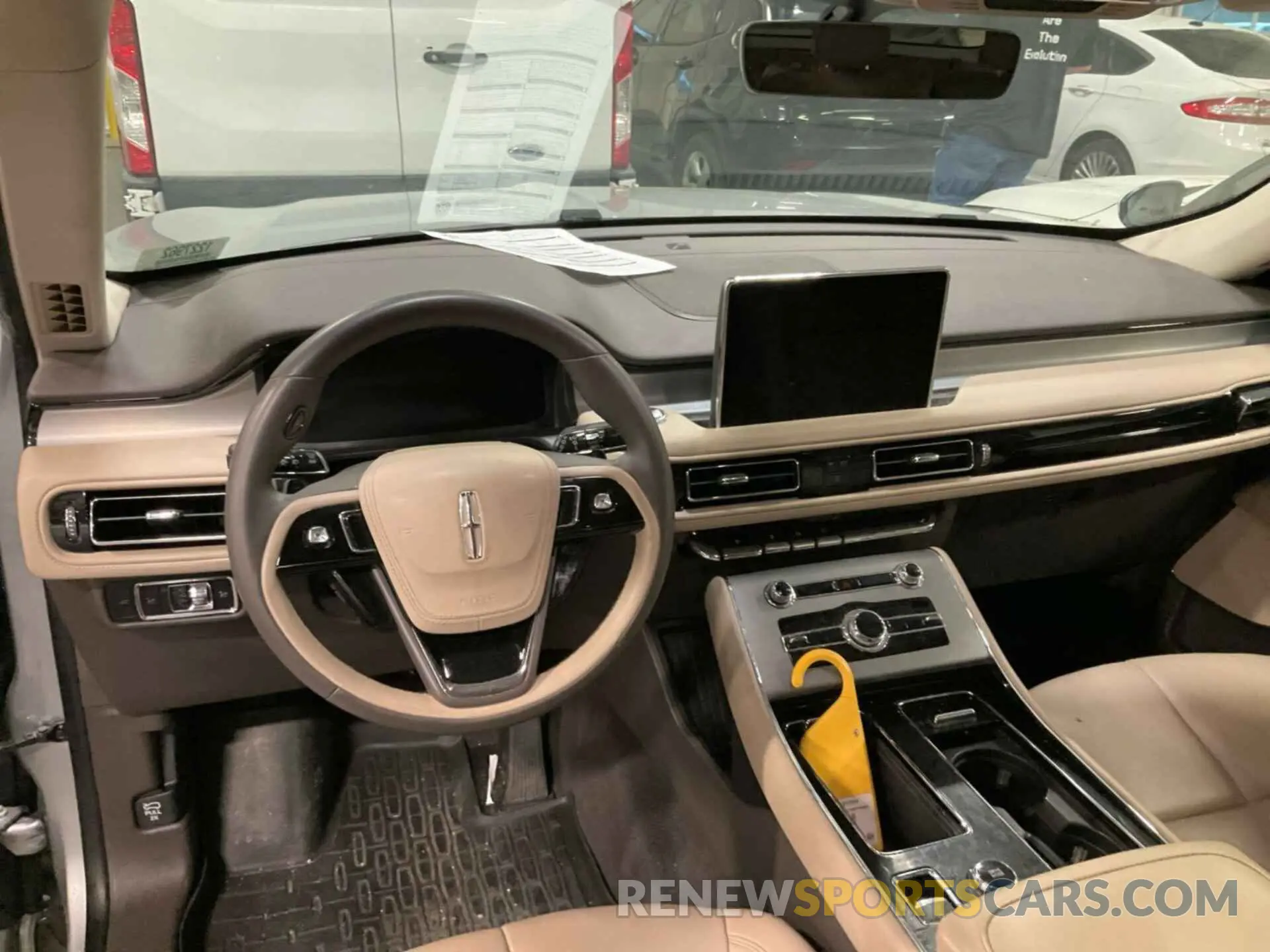 5 Photograph of a damaged car 5LM5J6WC8PGL16165 LINCOLN AVIATOR 2023