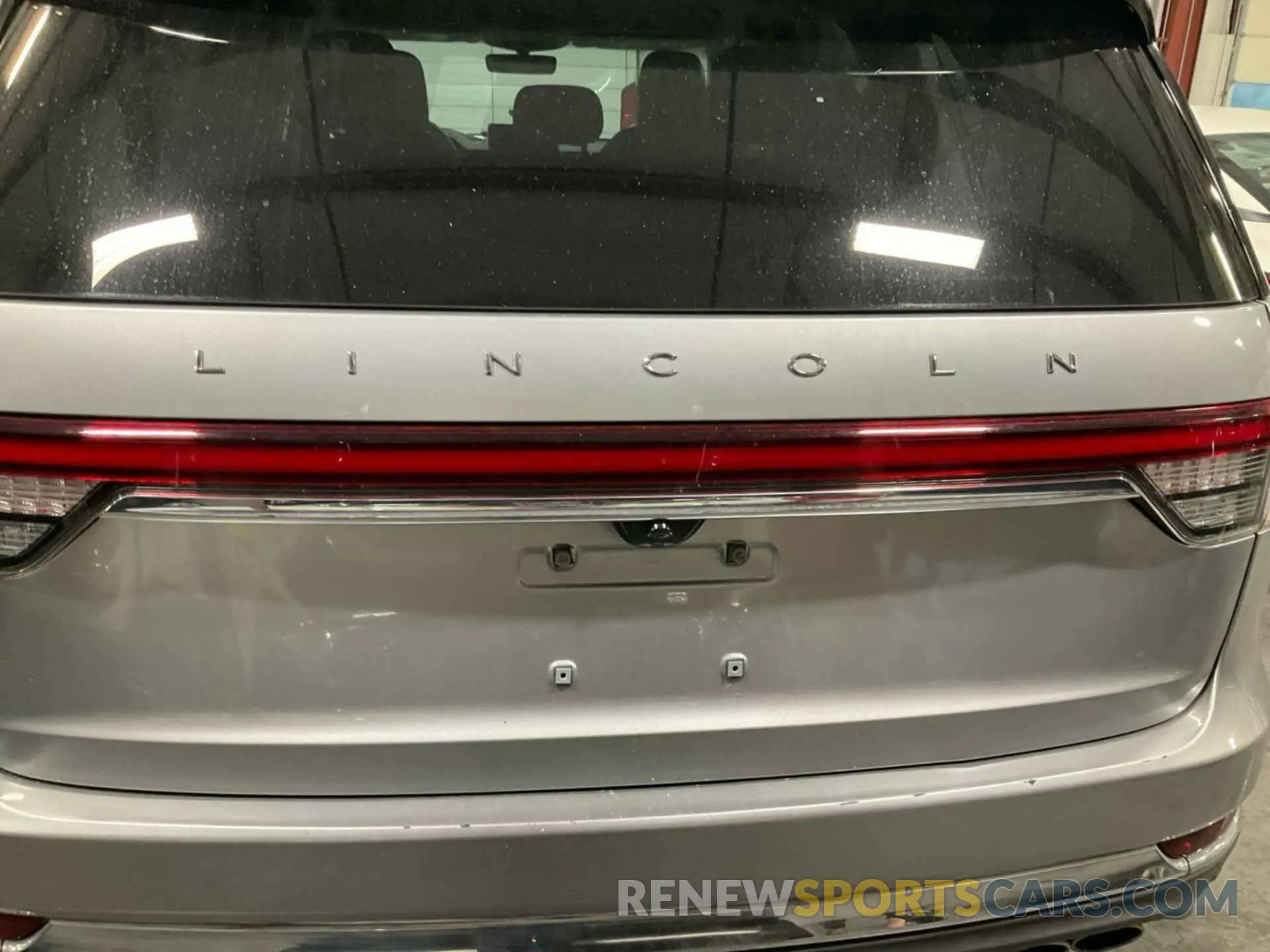 9 Photograph of a damaged car 5LM5J6WC8PGL16165 LINCOLN AVIATOR 2023