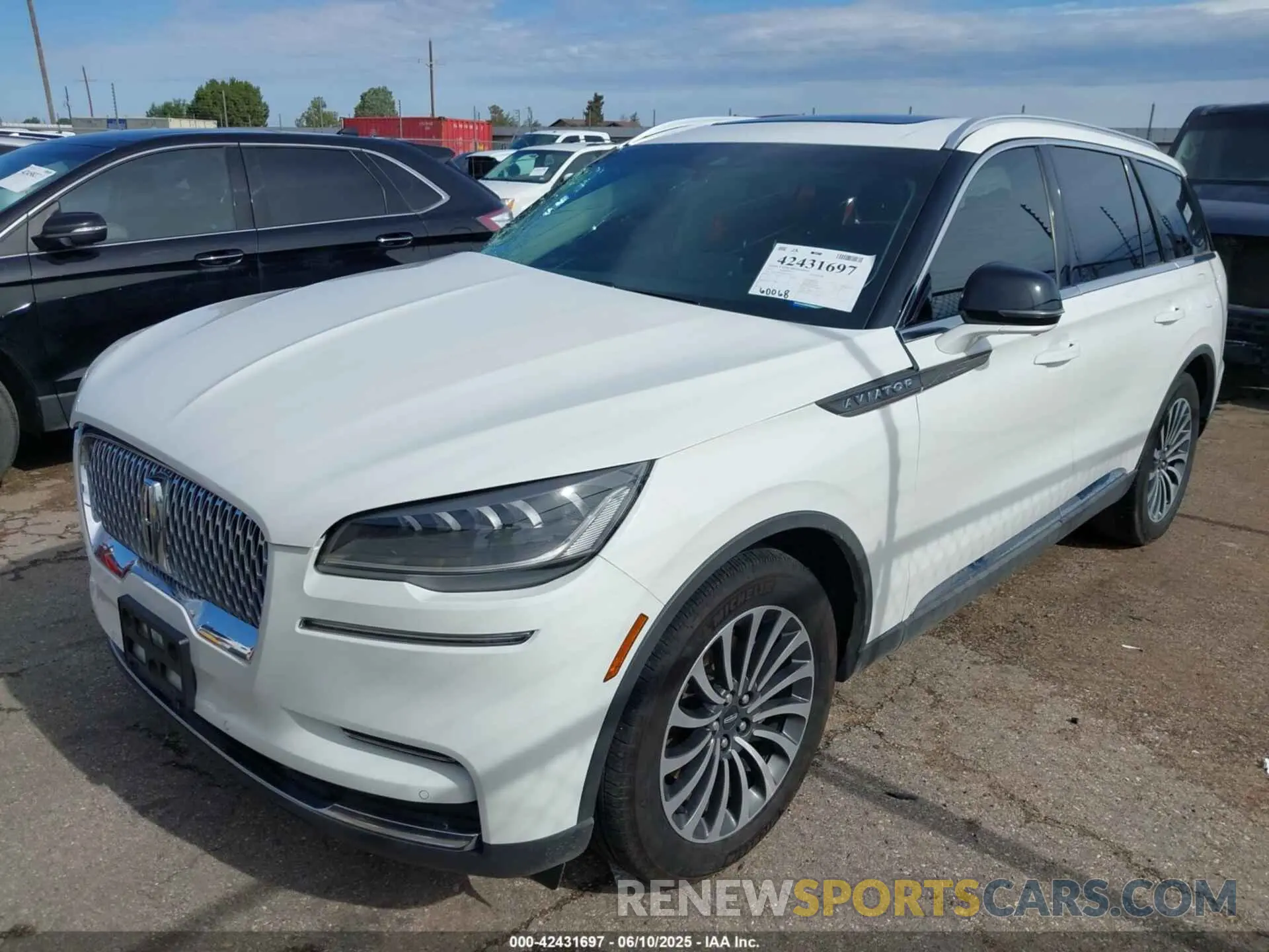 2 Photograph of a damaged car 5LM5J7WC1PGL06759 LINCOLN AVIATOR 2023
