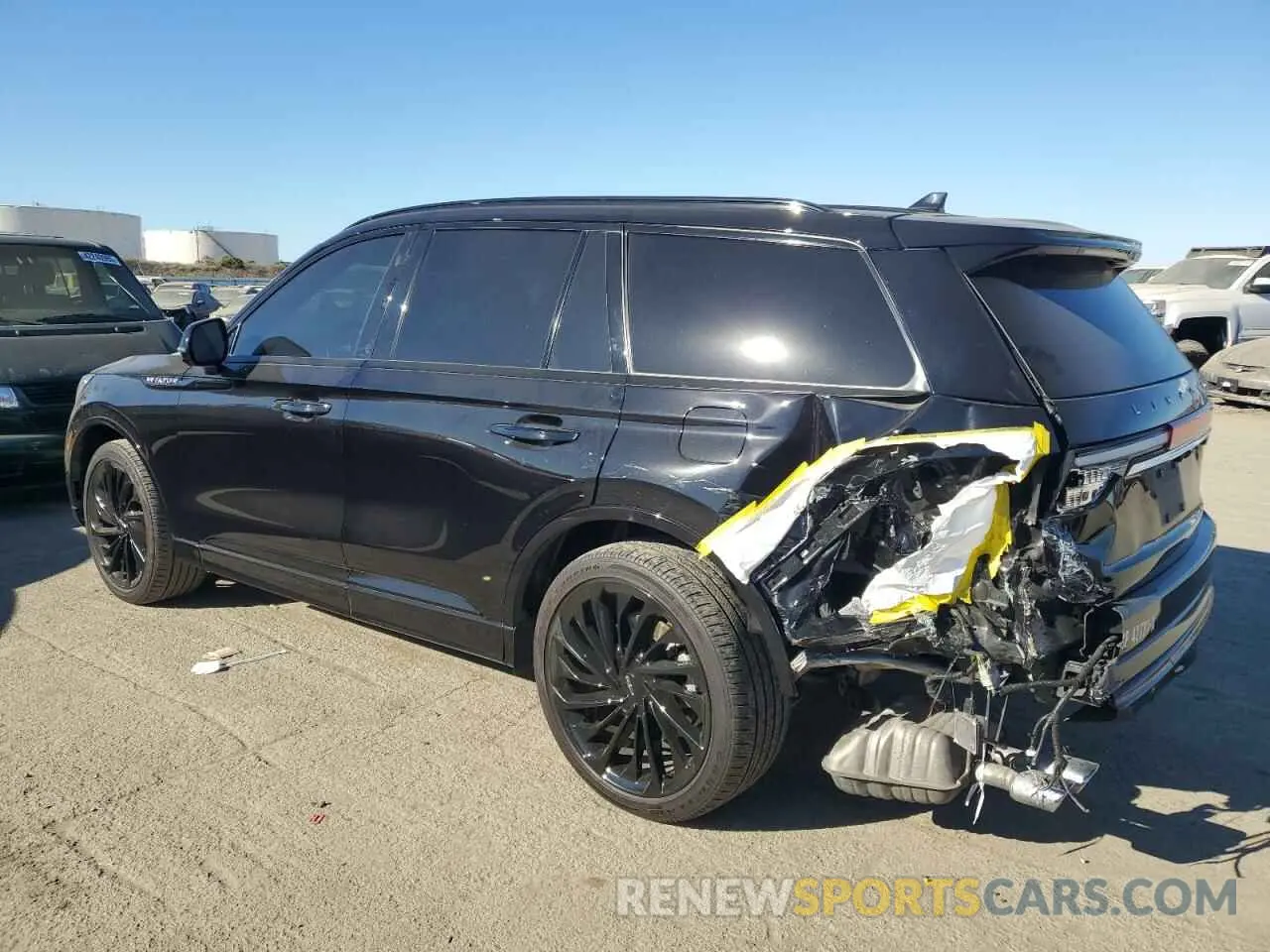 2 Photograph of a damaged car 5LM5J7WC1PGL14599 LINCOLN AVIATOR 2023