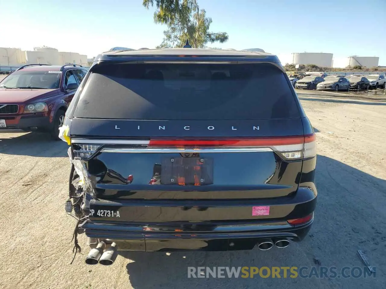6 Photograph of a damaged car 5LM5J7WC1PGL14599 LINCOLN AVIATOR 2023