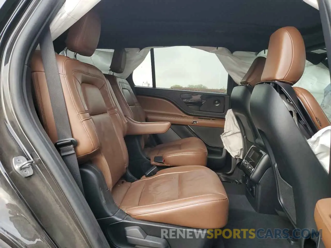 11 Photograph of a damaged car 5LM5J7WC2PGL01182 LINCOLN AVIATOR 2023