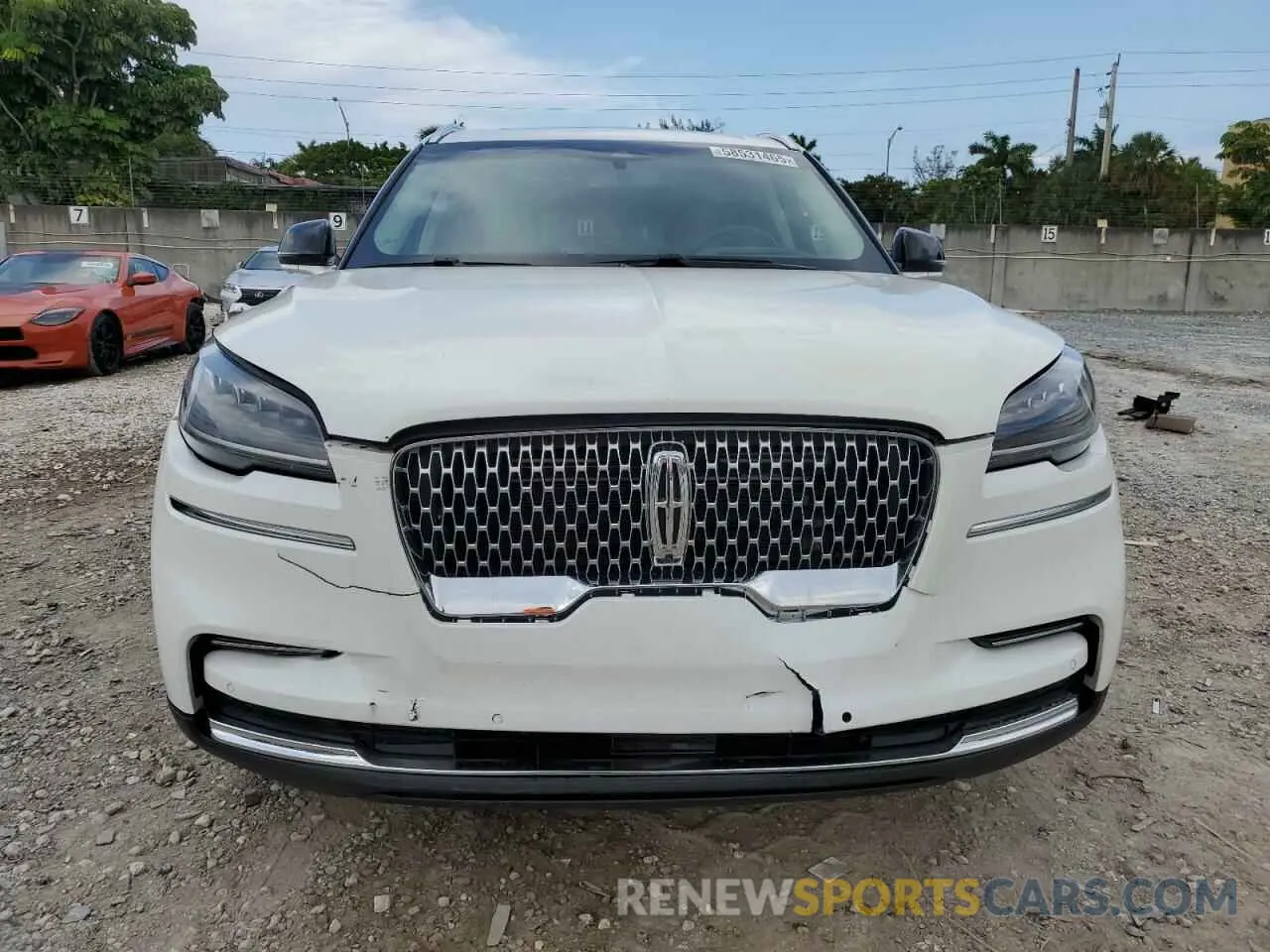 5 Photograph of a damaged car 5LM5J7WC8PGL12008 LINCOLN AVIATOR 2023