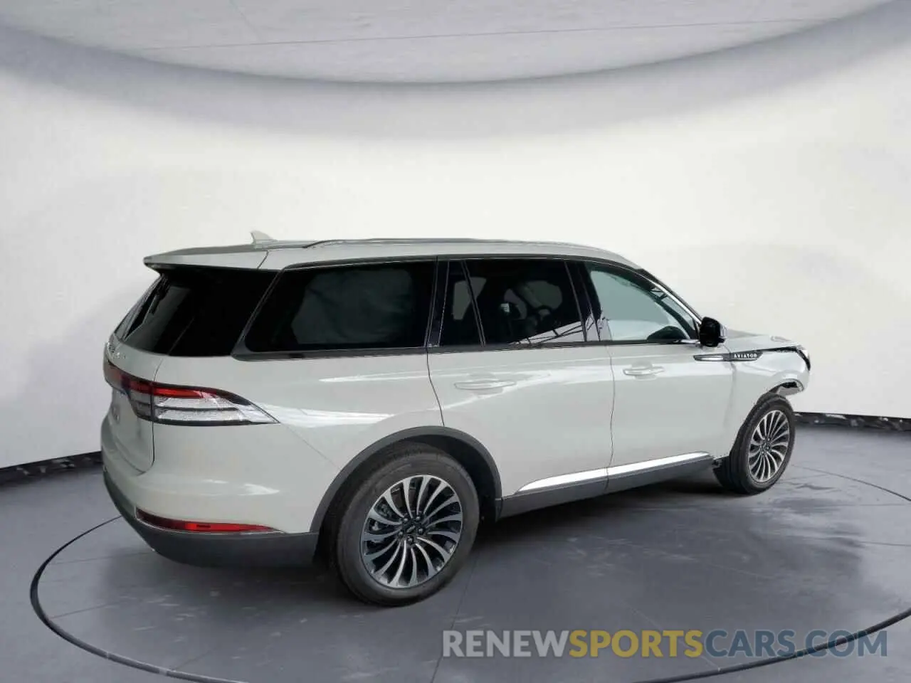 3 Photograph of a damaged car 5LM5J7WC9PGL14351 LINCOLN AVIATOR 2023