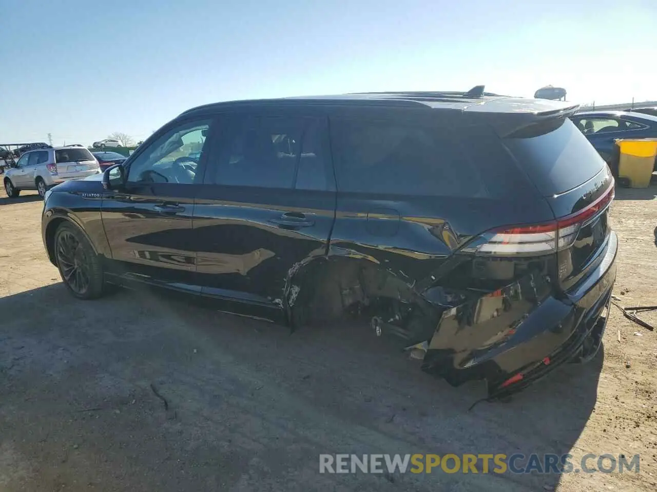2 Photograph of a damaged car 5LM5J7XC0PGL22417 LINCOLN AVIATOR 2023