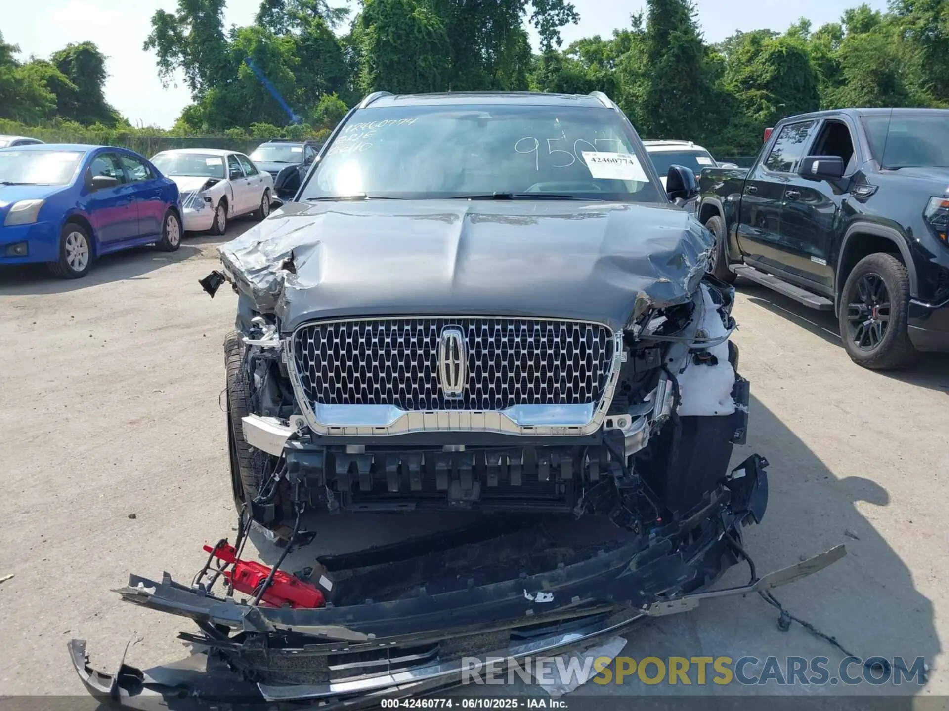 13 Photograph of a damaged car 5LM5J7XC3PGL29507 LINCOLN AVIATOR 2023