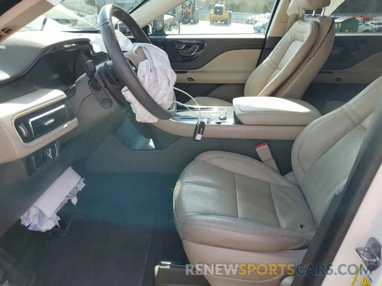 7 Photograph of a damaged car 5LM5J7XC9PGL09911 LINCOLN AVIATOR 2023