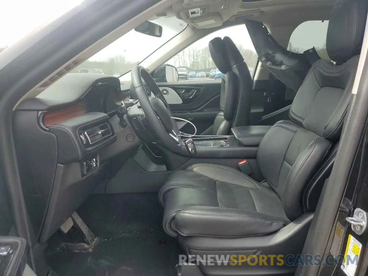 7 Photograph of a damaged car 5LM5J7XC9PGL28572 LINCOLN AVIATOR 2023