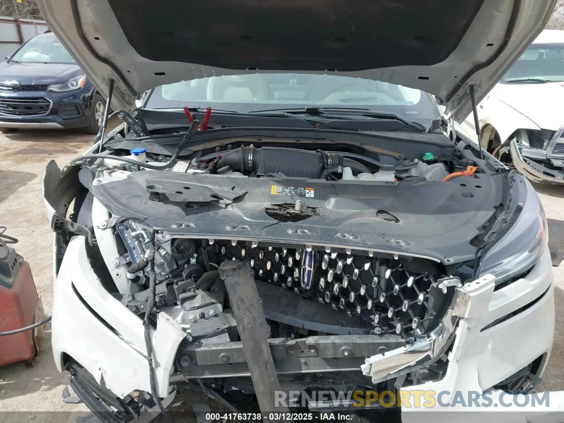 10 Photograph of a damaged car 5LMYJ8XY0PNL01898 LINCOLN AVIATOR 2023
