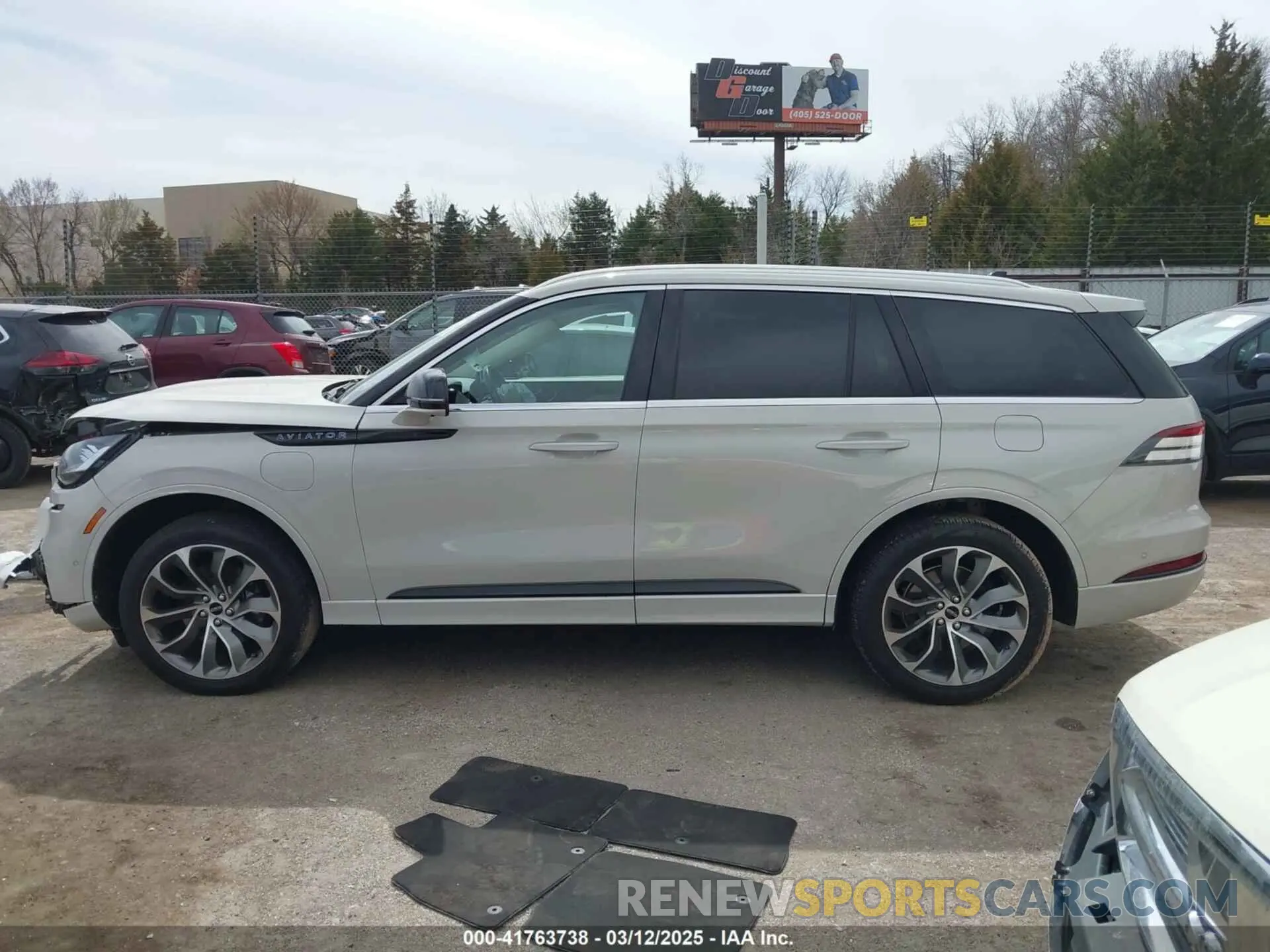 15 Photograph of a damaged car 5LMYJ8XY0PNL01898 LINCOLN AVIATOR 2023