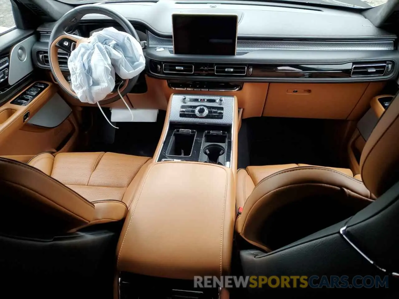 8 Photograph of a damaged car 5LMYJ9YY5PNL02145 LINCOLN AVIATOR 2023