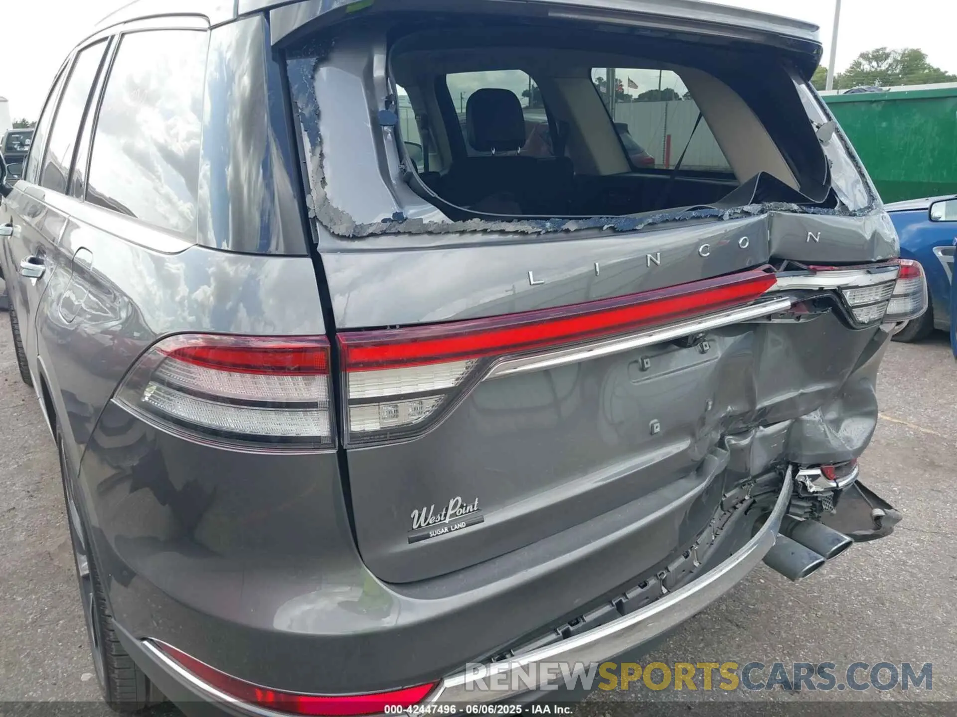 6 Photograph of a damaged car 5LM5J7WC2RGL08720 LINCOLN AVIATOR 2024