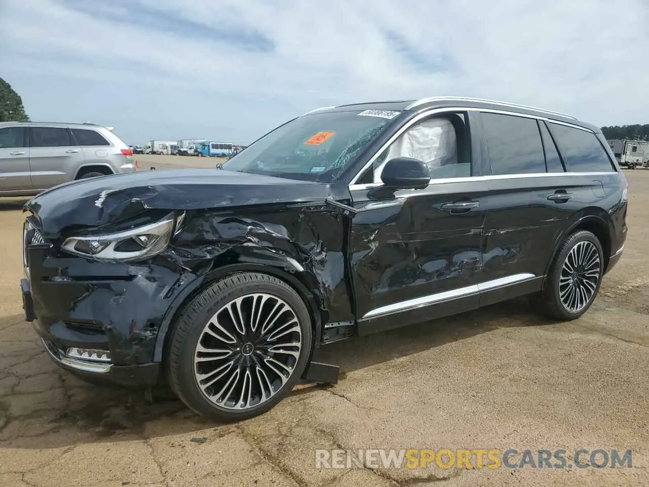 1 Photograph of a damaged car 5LM5J9XC3RGL02838 LINCOLN AVIATOR 2024