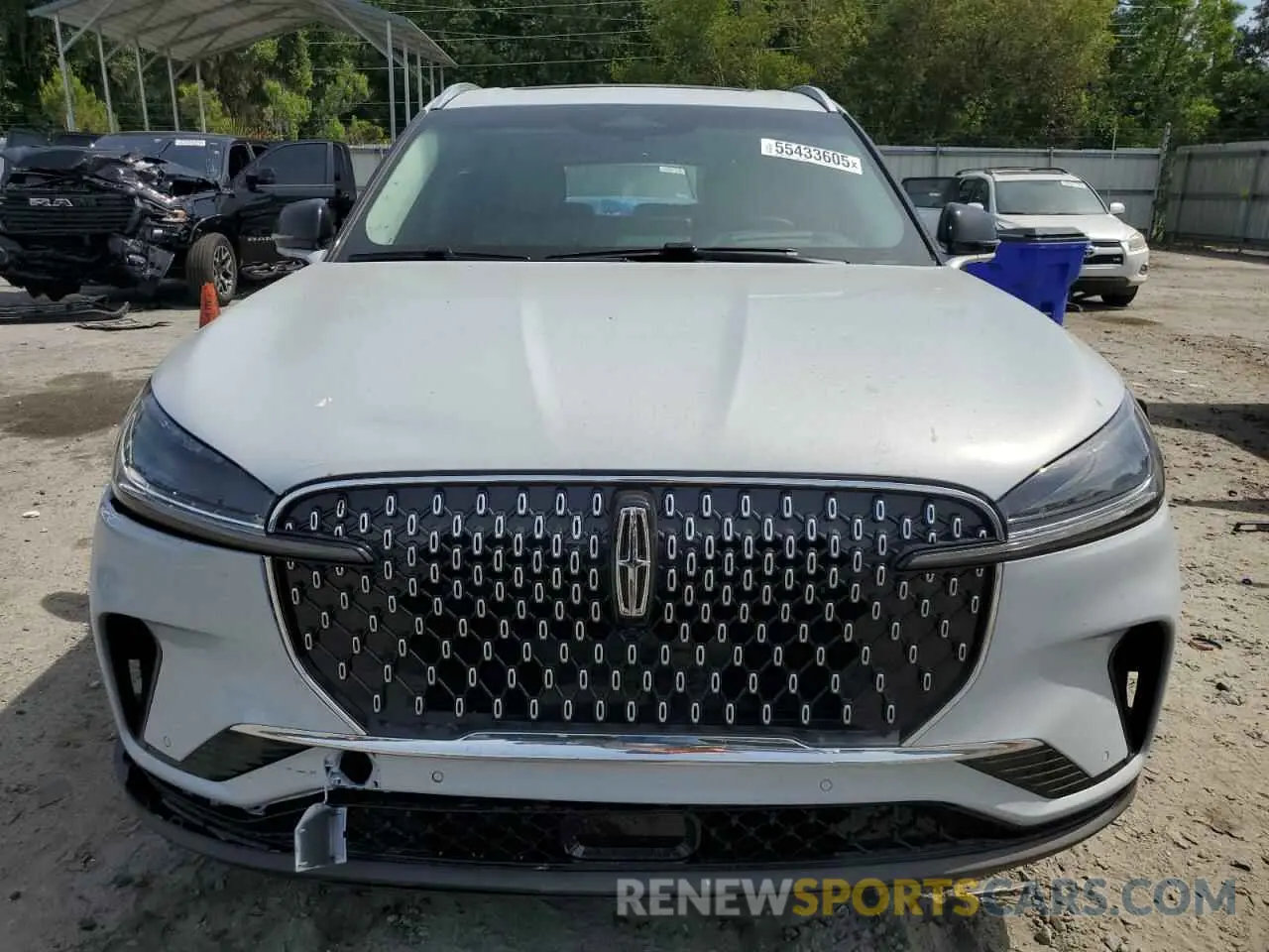 5 Photograph of a damaged car 5LM5J6WC0SGL17576 LINCOLN AVIATOR 2025
