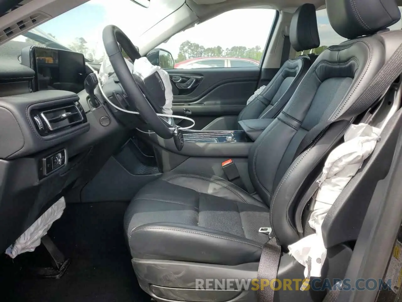 7 Photograph of a damaged car 5LM5J7WC2SGL15303 LINCOLN AVIATOR 2025