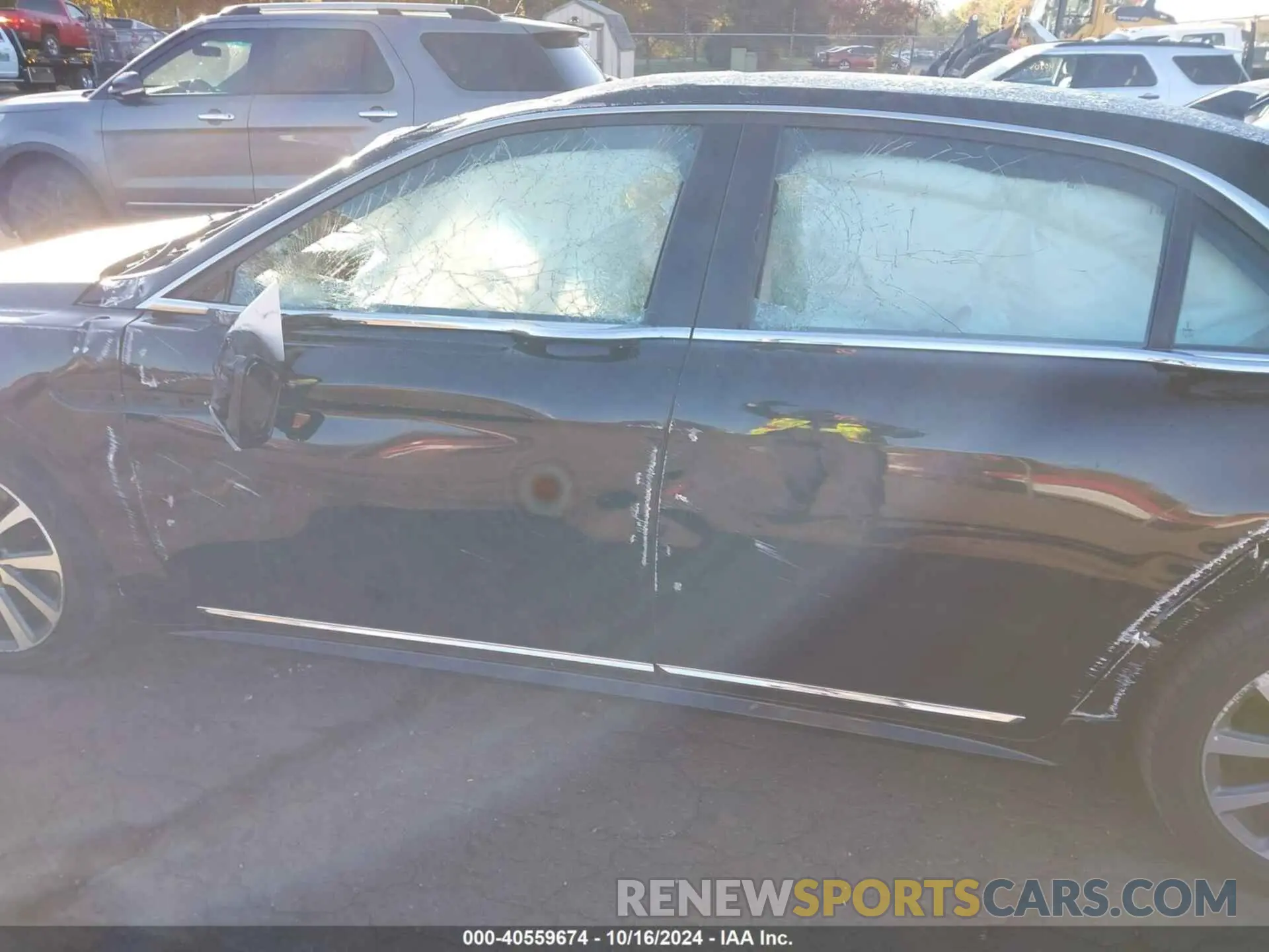 19 Photograph of a damaged car 1LN6L9HK1K5602662 LINCOLN CONTINENTAL 2019