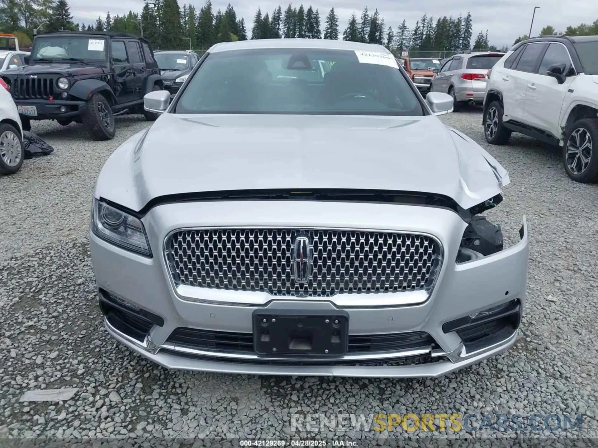 13 Photograph of a damaged car 1LN6L9PK1K5602615 LINCOLN CONTINENTAL 2019