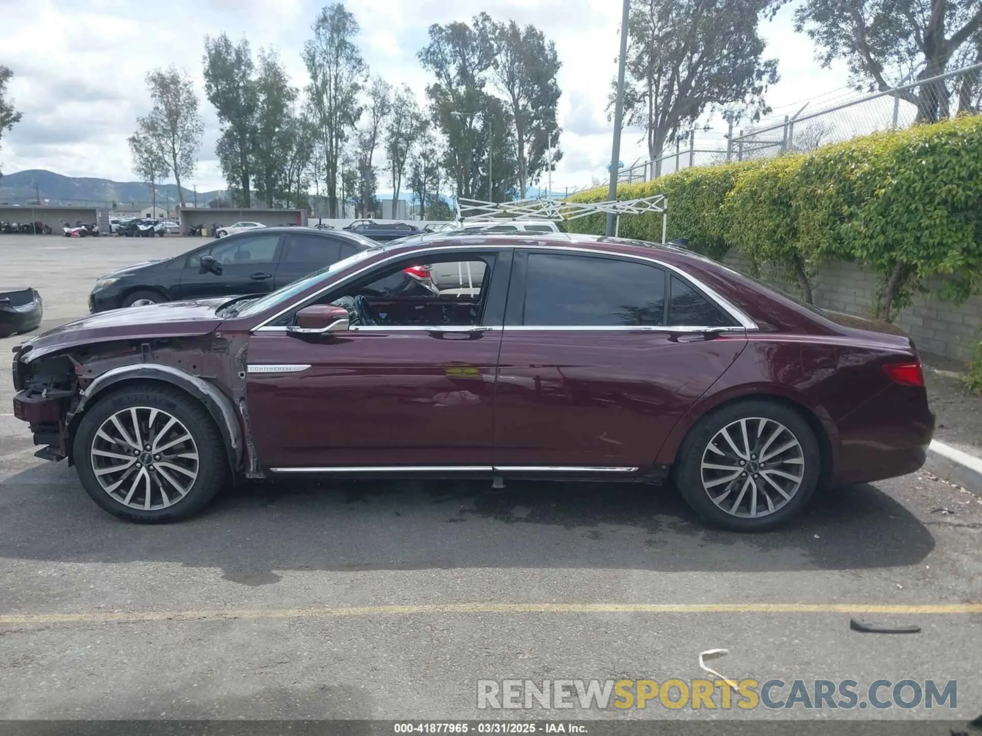 15 Photograph of a damaged car 1LN6L9SK5K5600535 LINCOLN CONTINENTAL 2019
