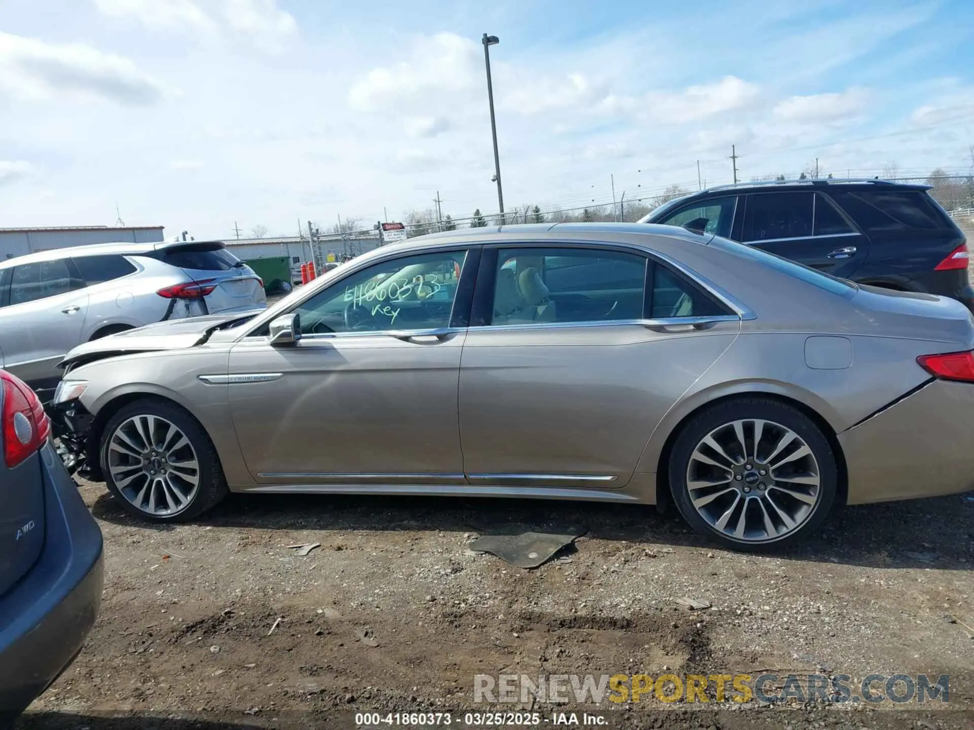 14 Photograph of a damaged car 1LN6L9VK2L5603518 LINCOLN CONTINENTAL 2020