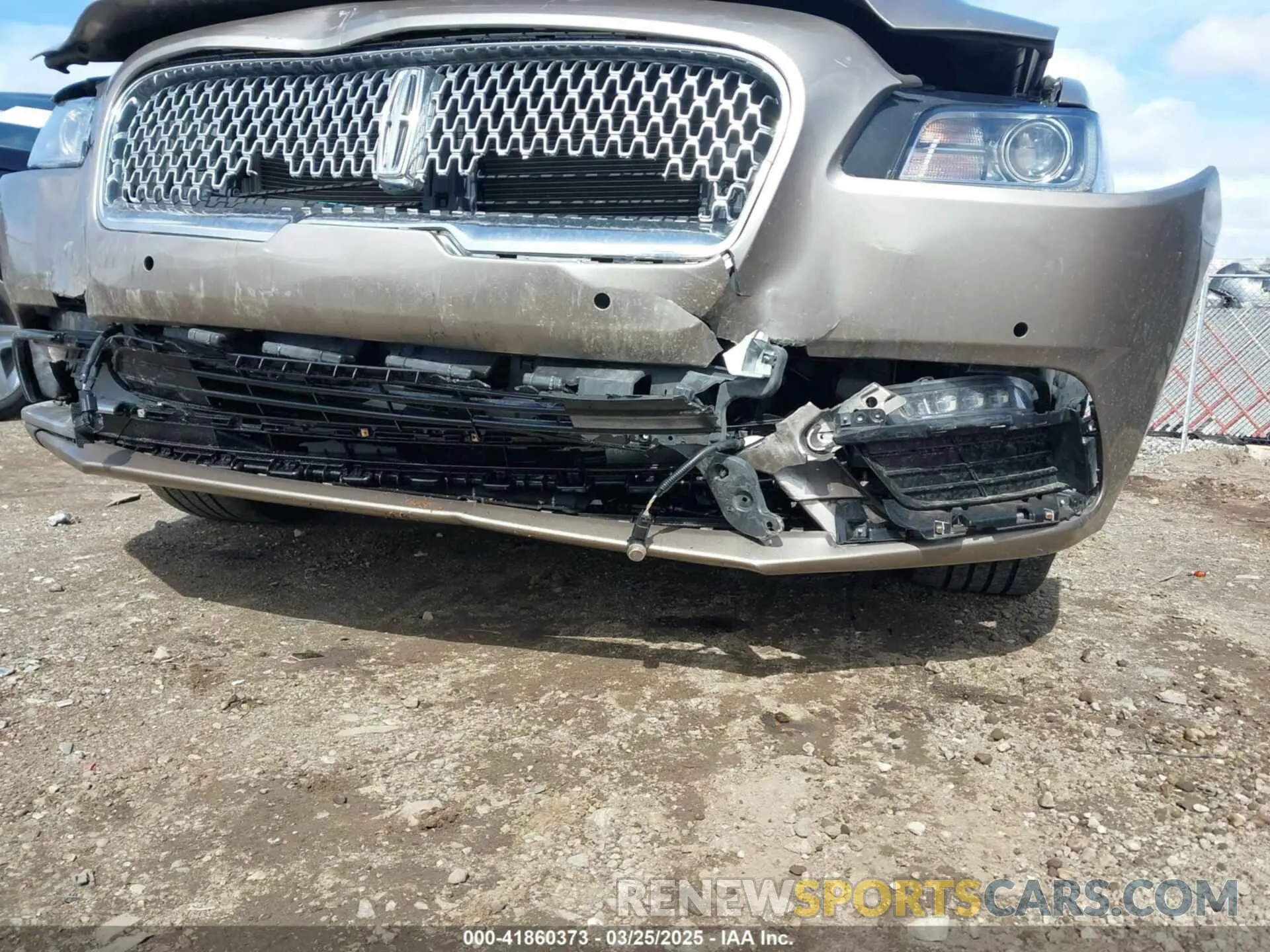 6 Photograph of a damaged car 1LN6L9VK2L5603518 LINCOLN CONTINENTAL 2020