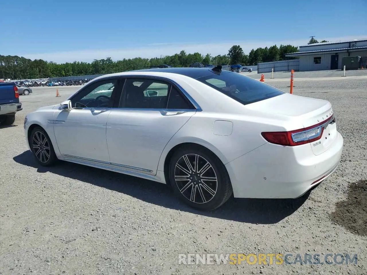 2 Photograph of a damaged car 1LN6L9RP8K5602121 LINCOLN CONTINENTL 2019