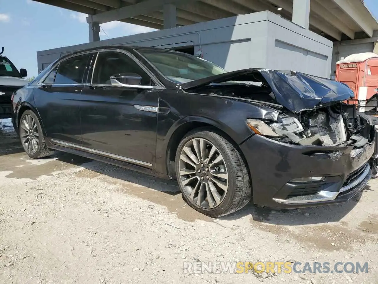 4 Photograph of a damaged car 1LN6L9SK0K5611264 LINCOLN CONTINENTL 2019