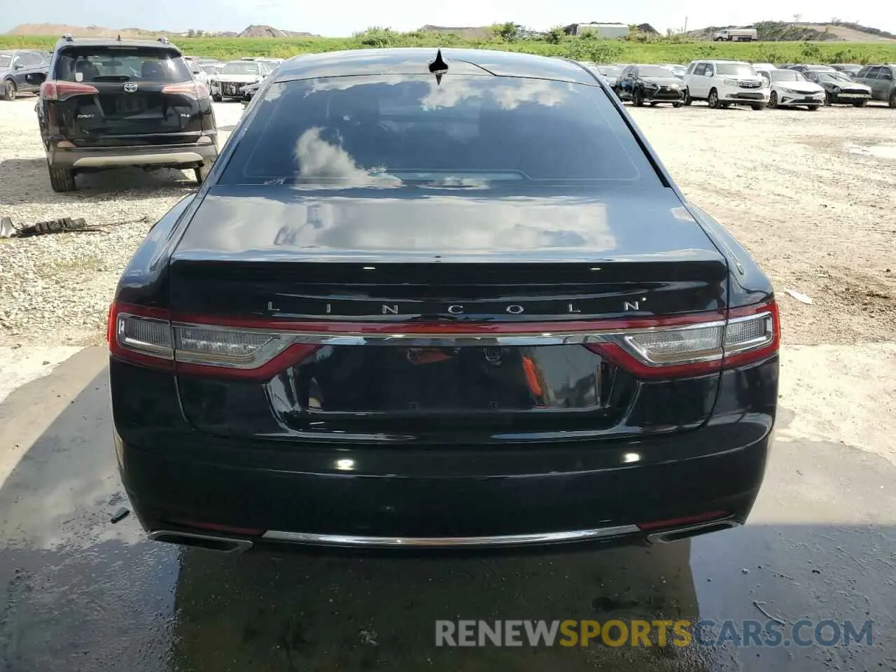 6 Photograph of a damaged car 1LN6L9SK0K5611264 LINCOLN CONTINENTL 2019