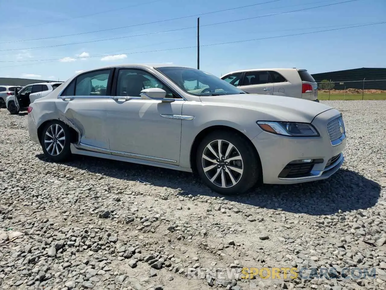4 Photograph of a damaged car 1LN6L9PK6L5605401 LINCOLN CONTINENTL 2020