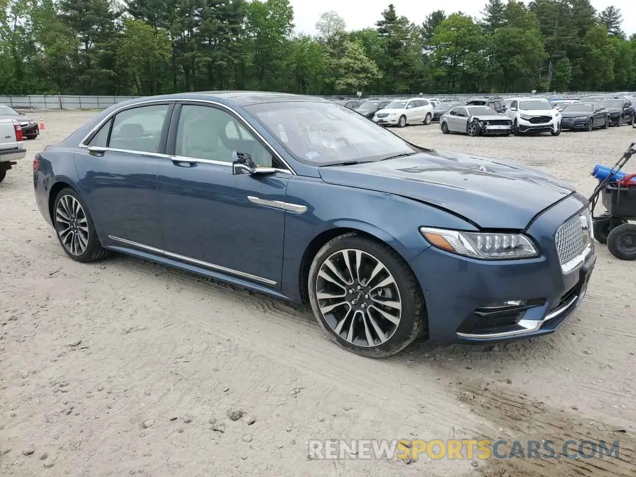 4 Photograph of a damaged car 1LN6L9RP9L5603957 LINCOLN CONTINENTL 2020