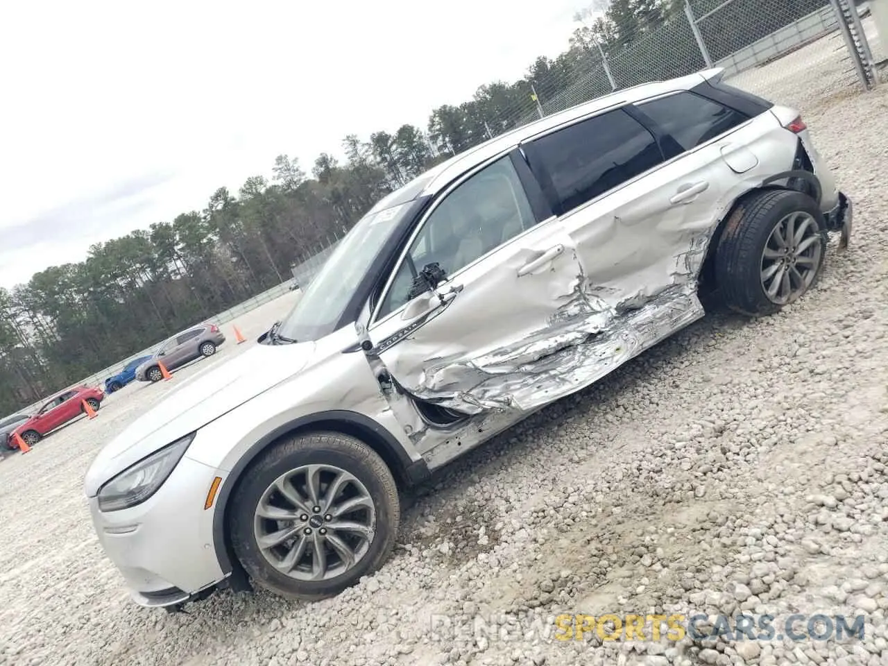 1 Photograph of a damaged car 5LMCJ1C93LUL01524 LINCOLN CORSAIR 2020